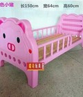 Hình ảnh: giường nhựa hình thú lót ván cho bé