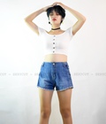 Hình ảnh: Áo croptop trễ vai nút