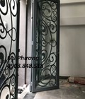 Hình ảnh: Cửa nhôm, cửa kính ốp tấm sắt CNC hoa văn nghệ thuật