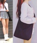 Hình ảnh: Cách mix túi đeo chéo vải bố nữ khi đi dạo phố, đi chơi