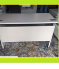 Hình ảnh: Thanh Lý Thanh Lý Bàn Làm Việc Fami 1m2 x 55cm 