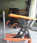 Hình ảnh: Xe nâng mặt bàn tải trọng từ 150 1000kg, chiều cao nâng tối đa 1500mm.
