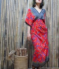 Hình ảnh: Đầm thổ cẩm maxi tay dơi bohemian đỏ xanh