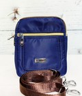 Hình ảnh: Túi đeo chéo kiểu đứng màu xanh navy dây kéo mạ vàng TDC0002
