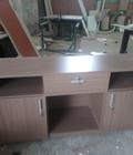 Hình ảnh: Thanh lý gấp kệ tivi đóng mới màu vân gỗ giá rẻ