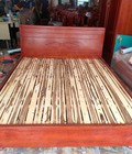 Hình ảnh: Cần thanh lý giường ngủ 1m6 gỗ đỏ giá rẻ