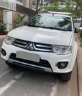 Hình ảnh: Bán Mitsubishi Pajero 2017 máy xăng màu trắng