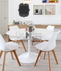 Hình ảnh: Bộ bàn ăn Tulip và 4 ghế DSW thân nhựa cho căn hộ hiện đại h