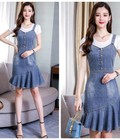Hình ảnh: Đầm jean đuôi cá xéo