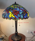 Hình ảnh: Đèn tiffany cách điệu Hoa sen Chuồn.