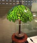 Hình ảnh: Đèn tiffany hoa lá xanh xanh
