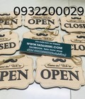 Hình ảnh: Biển open closed gỗ , biển dây dù, biển dây xích