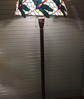 Hình ảnh: Đèn sàn tiffany họa tiết chuồn chuồn bay