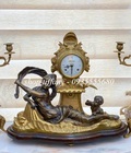 Hình ảnh: Bộ đồng hồ chân nến ba món xuất xứ Ý.