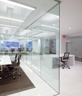 Hình ảnh: Vách và cửa kính cường lực văn phòng