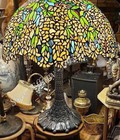 Hình ảnh: Đèn Tiffany ô lưu cổ thụ chân đồng
