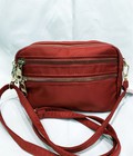 Hình ảnh: Túi đeo chéo màu đỏ đô khóa kéo vàng thời trang TDC0032