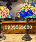 Hình ảnh: Đôi đèn ngủ tiffany họa tiết hoa leo