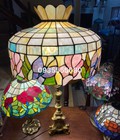 Hình ảnh: Đèn bàn tiffany chân đồng siêu đẹp