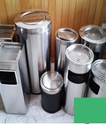 Hình ảnh: Sử dụng thùng rác inox cho công sở, chung cư hiện đại