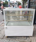 Hình ảnh: Tủ trưng bày bánh kem màu trắng kính vuông 3 tầng