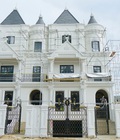 Hình ảnh: Biệt thự kiến trúc lâu đài đầu tiên trong khu đô thị CIPUTRA Hà Nội