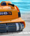 Hình ảnh: Robot dọn vệ sinh bể bơi Dolphin Wave 75