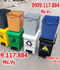 Hình ảnh: Thùng rác y tế