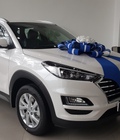 Hình ảnh: Bán ô tô Hyundai Tucson 2.0 tiêu chuẩn