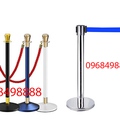 Hình ảnh: Trụ inox barie vật dụng không thể thiếu tại các cơ sở y tế Poliva.vn