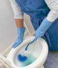 Hình ảnh: Dịch vụ tẩy rửa nhà vệ sinh Hậu Giang