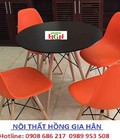 Hình ảnh: Bộ bàn ghế phòng ăn eames màu cam sang trọng HGH420