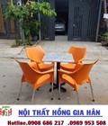 Hình ảnh: Bàn ghế caffe nhựa đúc màu cam HGH484