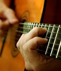 Hình ảnh: Những thắc mắc của người mới chơi đàn guitar