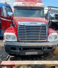 Hình ảnh: Thanh Lý Xe Đầu Kéo Freightliner 2004