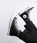 Hình ảnh: Lộ diện 3 mẫu Converse Sneaker được giới trẻ ưa chuộng hiện nay