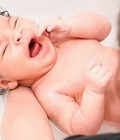 Hình ảnh: Hướng dẫn tất tần tật cách tắm bé sơ sinh đúng cách