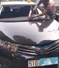 Hình ảnh: Dịch vụ thay kính chắn gió xe vios tại nhà