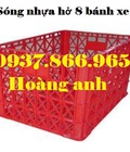 Hình ảnh: Sọt nhựa đựng quần áo trong xưởng sản xuất, sọt nhựa đẩy hàng, sọt nhựa có bánh xe, sóng nhựa hở