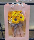 Hình ảnh: Bó hoa sáp hướng dương kèm túi