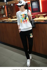 BB41 Bộ quần áo nữ thu đông in hình chú vẹt