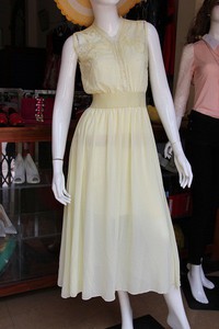 Đầm maxi phối ren sang trọng