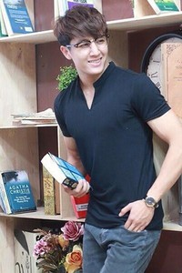 JTR0300 - Áo POLO cổ trụ Hàn Quốc mau xanh den