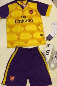 Quần áo clb Arsenal