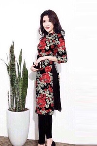 Áo dài cách tân in hoa 3d