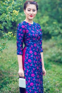 Áo dài cách tân in họa tiết 3d