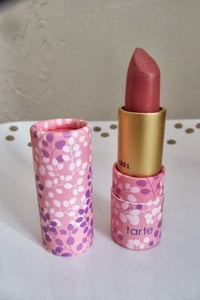 Son thỏi Tarte Amazonian Butter Lipstick Angelic Nude