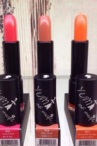 Son lì marraine yumi of magic Lipstick