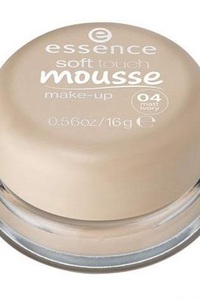 Kem nền essence soft touch mousse 16g