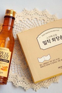 Nước hoa hồng SKINFOOD Royal Honey Toner